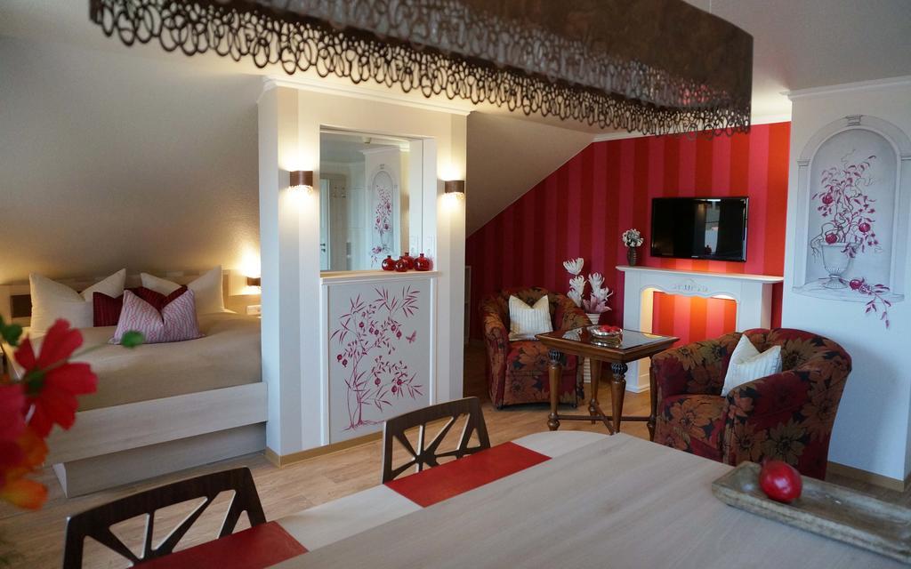 Deluxe Apartments Der "Alten Apotheke" Преров Номер фото